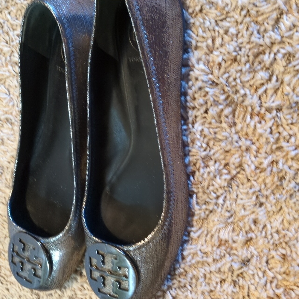 Tory Burch Metallic Silver Loafers - Picture 5 of 6